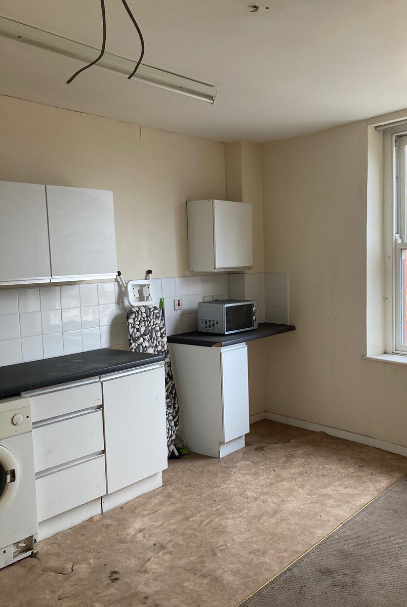 DEWIS architecture tweet media