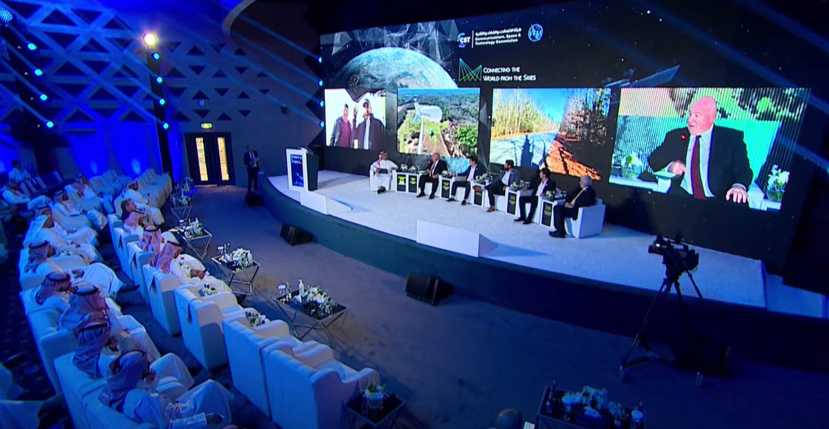 Forum Global tweet media