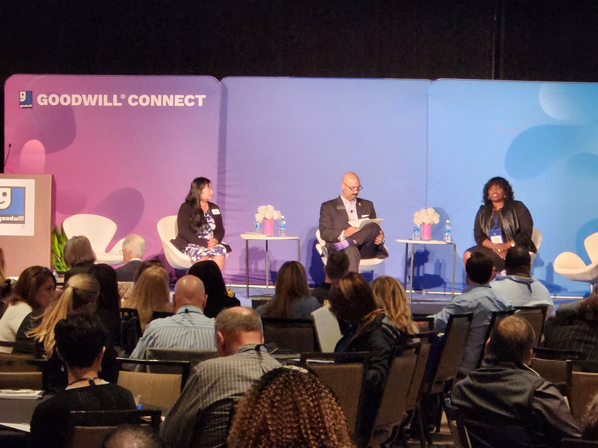 wendicopeland's tweet photo. @GoodwillSP CEO Chris Jackson is talking #GrowingFairly with @goodwillhouston Chief People Officer Alma Duldulao-Ybarra and @GoodwillSC VP Mission and People Rachel Putman at #GoodwillConnect. @GoodwillIntl #Opportunity2Thrive #PowerOfWork https://t.co/lOeMLUpApT