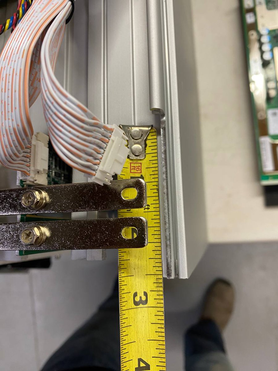 robertwarren's tweet image. 🚨New #Bitcoin  Mining BS just dropped🚨

As if you needed more bearish news for the day 🤣.

Our friends at Bitmain have changed the physical layout of the S19....

What does it mean?