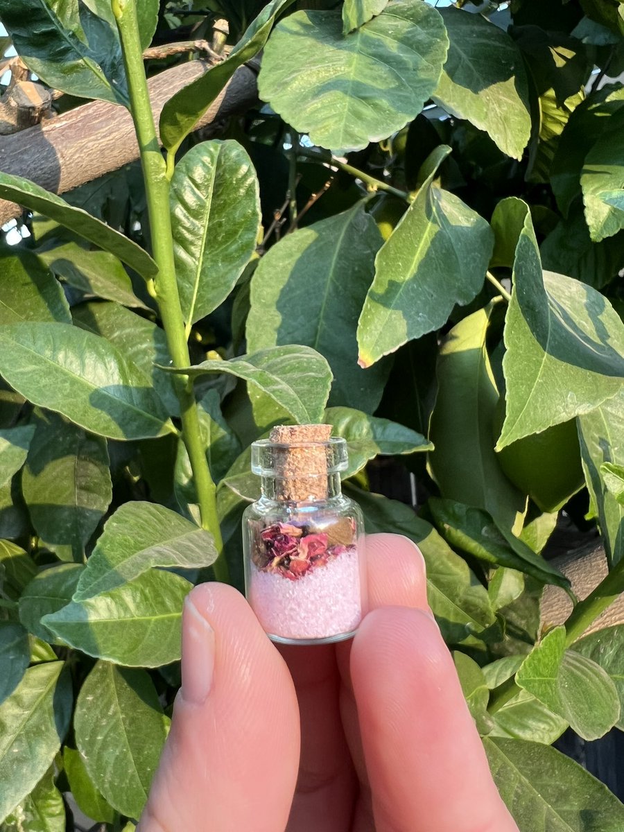 Colour Cano Artist on Twitter "RT casswraps herb x crystal powder