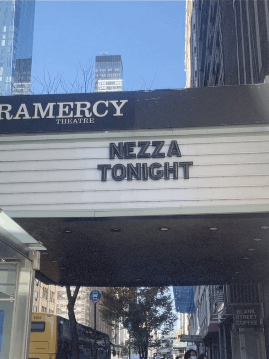 averyslawleys's tweet photo. DAMN GIRL.. @bbynezza 🤎 https://t.co/u2jCRSHs23
