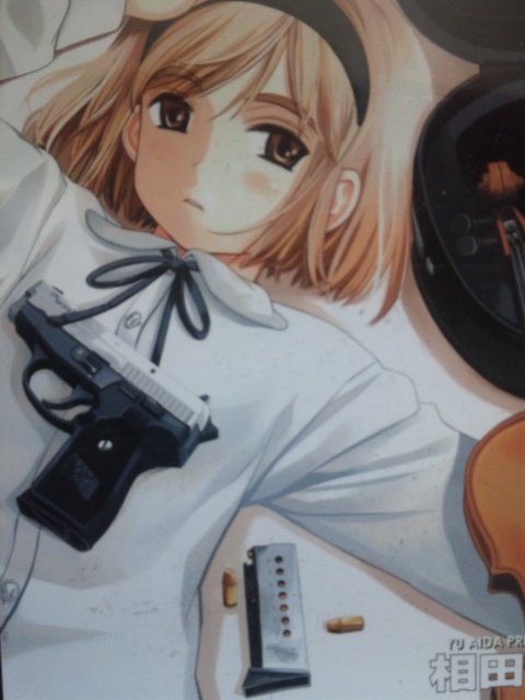 SakuyaTujimine's tweet photo. やっぱりあの後どうしてもあの見た目のP239が諦めきれなくて色々探したら、マルイのエアガンにシルバー(10歳以上)とブラック(18歳以上)のP228があったんで購入
スライド入れ替えたらそれっぽくなった！(≧∇≦)ｳﾚﾁ!
#P239
#P228
#GUNSRINGERGIRL
#ヘンリエッタ https://t.co/Qkoc2Mpsgi