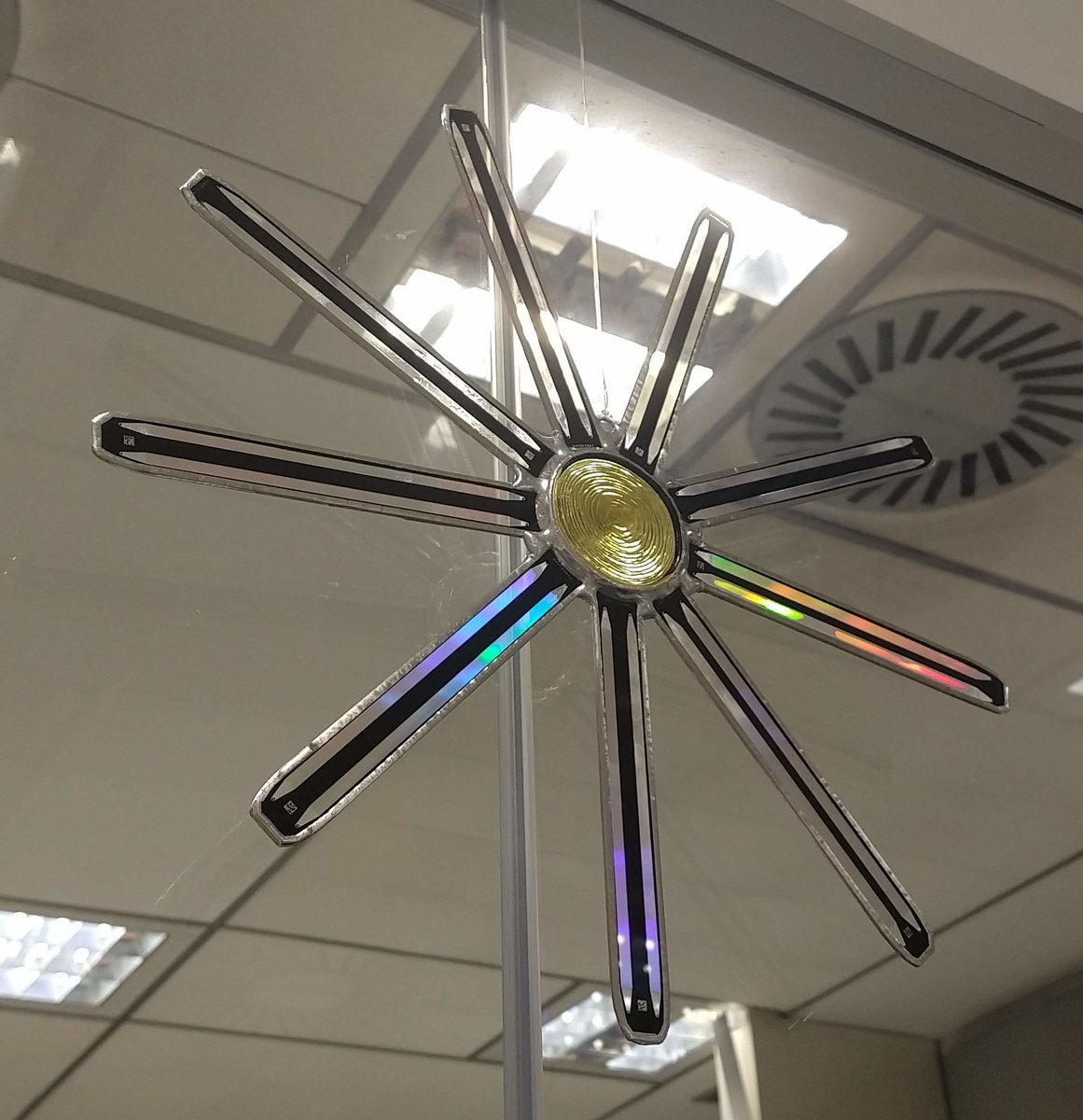 A few of us from the Single Cell Genomics team went to a stained glass workshop <a href="/ColorGlassShop/">Color Glass Shop</a>. I asked the friendly sequencing lab techs in the <a href="/cnag_eu/">CNAG</a> to save the used <a href="/illumina/">Illumina</a> flow cells, and here is my first attempt at sci-art 🧪🎨. It could be a flower, or the sun, or...?