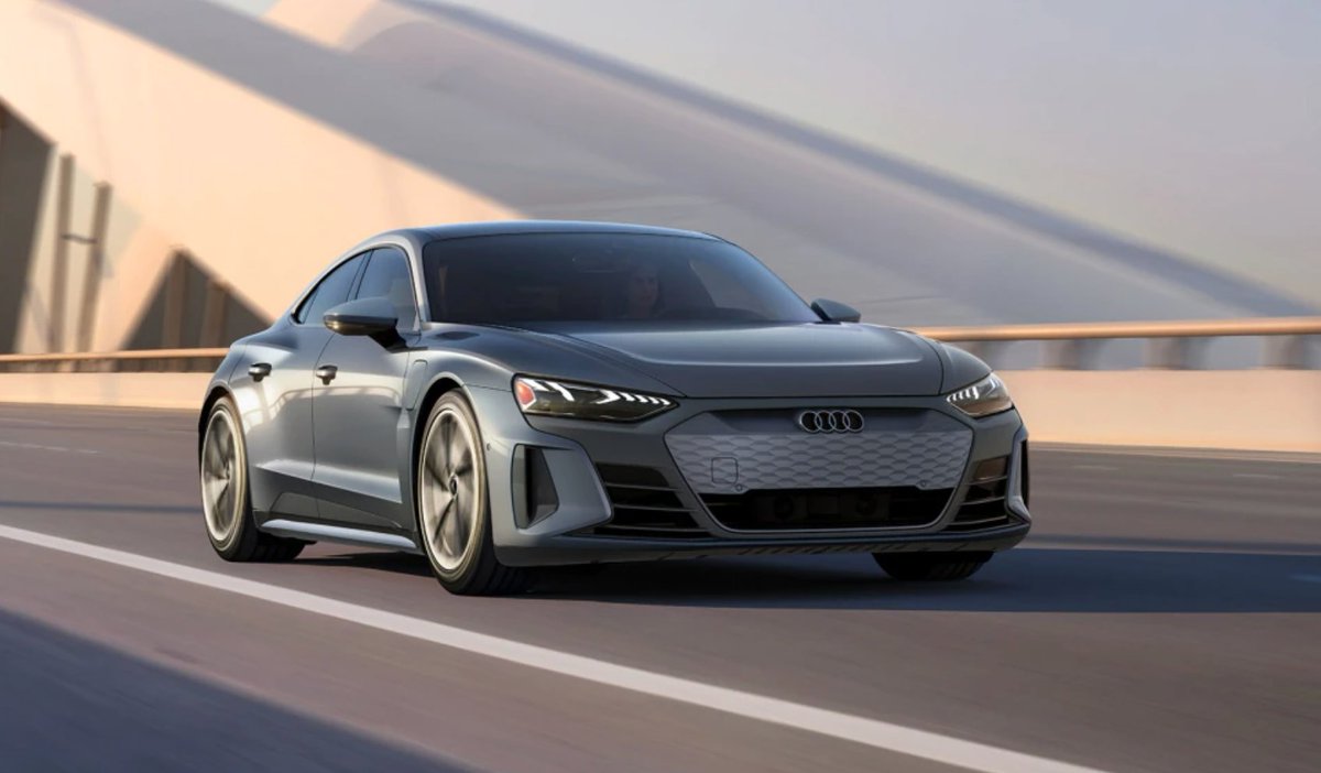 AudiFreehold's tweet photo. Progress meets power in the Audi e-tron GT.
.
.
#audifreehold #audi #audiusa #audicars #audilove #audiclub #luxurycars #audietrongt #luxurylifestyle #luxurybrand #electriccars https://t.co/DqLHteWl0I