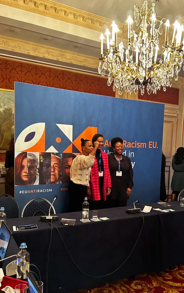 Powerful speakers during the EU's Workshop on #Structuralracism. 
<a href="/EUAntiRacism/">Michaela Moua</a>
<a href="/nwayo/">Ojeaku Nwabuzo</a>
@alicekuhnke

Lucky for this opportunity to witness the lively EU debates during the PhD!