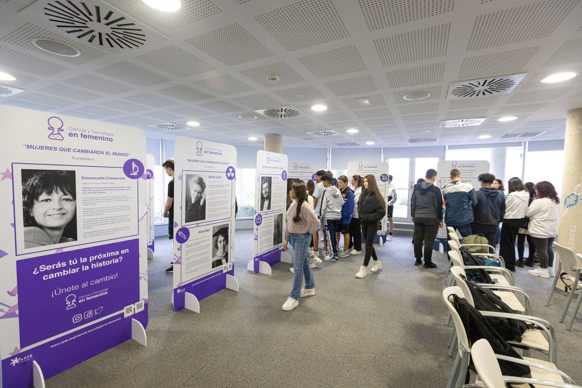 espaitec's tweet photo. #Espaitec ha organizado la 3ª Ed de «Ciencia y Tecnología en Femenino» con la participación del IES Torre del Reí d'Orpesa

🚀💁‍♀️El alumnado ha conversado con tecnólogas y científicas que trabajan en la provincia de Castellón

#SomUJI #SomCiència #STEAMfemenino #LosParquesAportan https://t.co/8g4eTmns6h