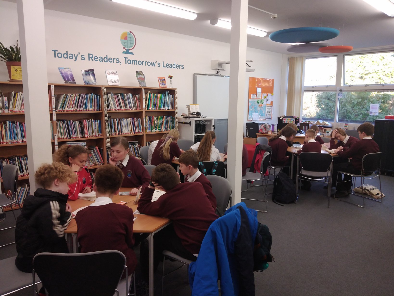 Linslade School on Twitter "Fantastic to see our Reading Leaders supporting our younger readers