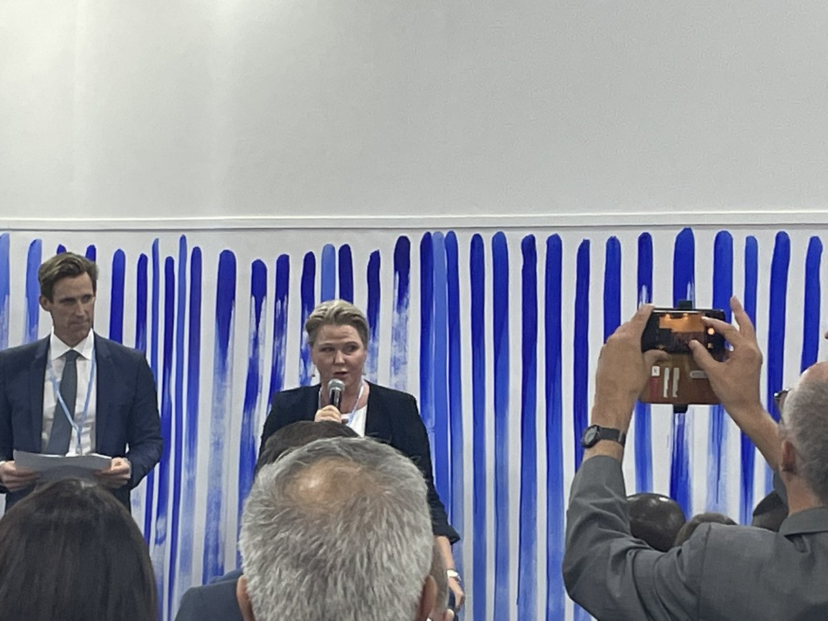 The Norwegian Minister of International Development and Nordic Collaboration @AnneBeathe_ at the Nordic Pavilion at #COP27 participating event for better weather forecasts and climate data to support adaptation. Organized by @WMO, @UNDP, @UNEP and @NDFnews #Nordicsolutions