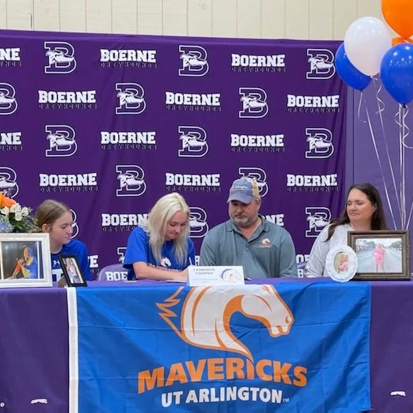 ladybarrelmaker's tweet photo. Cameron's signing day. Blessed beyond measure. Go Mavs! https://t.co/lj8AdFECVz