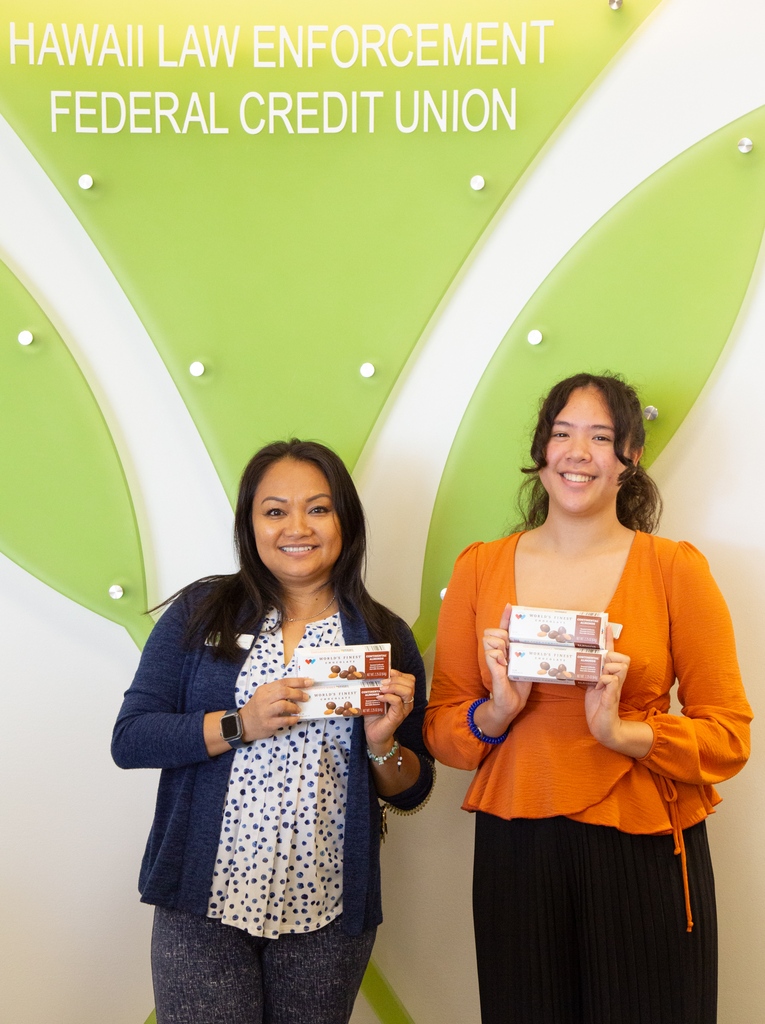 HLEFCU's tweet photo. Aloha members! We hope you love chocolate as much as we do. Help us fundraise for the 2023 Honolulu Police Department Retiree Association by purchasing these delicious milk chocolate covered almonds for $2.50 each by visiting our Main Branch, Pearl City, and Kapolei location. 🍫 https://t.co/Tn9iuatK4E