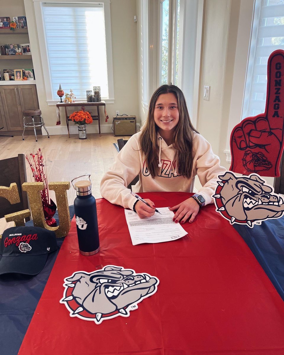 It’s official❤️💙go zags!