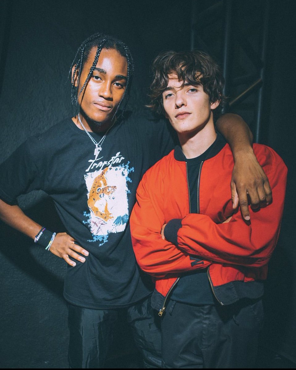 NoahUrrea's tweet image. can’t wait to perform with this lovely man  @Lammarro