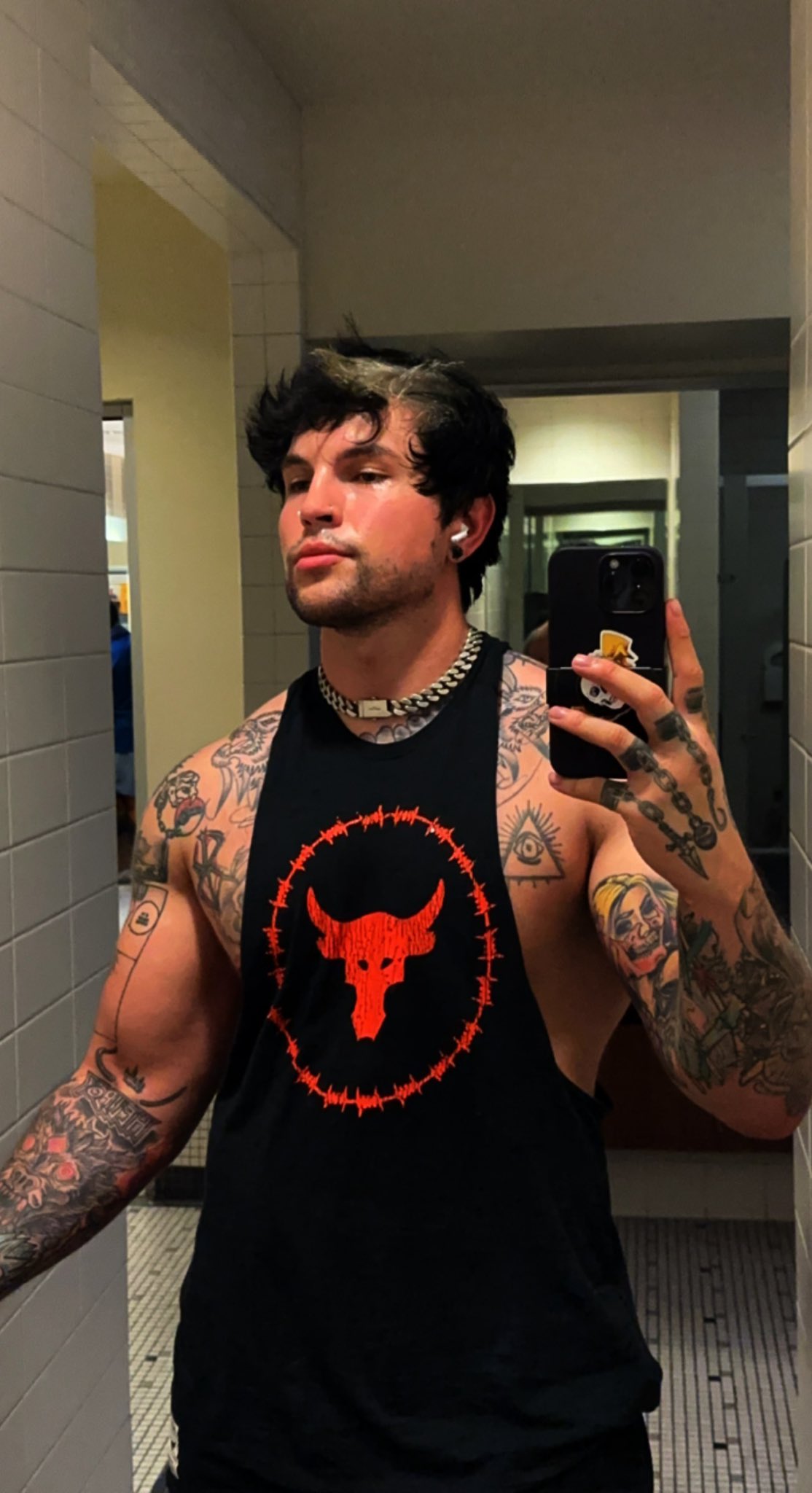TW Pornstars Trevor_wagner. Twitter. Sweaty. 9 49 PM 9 Nov 2022