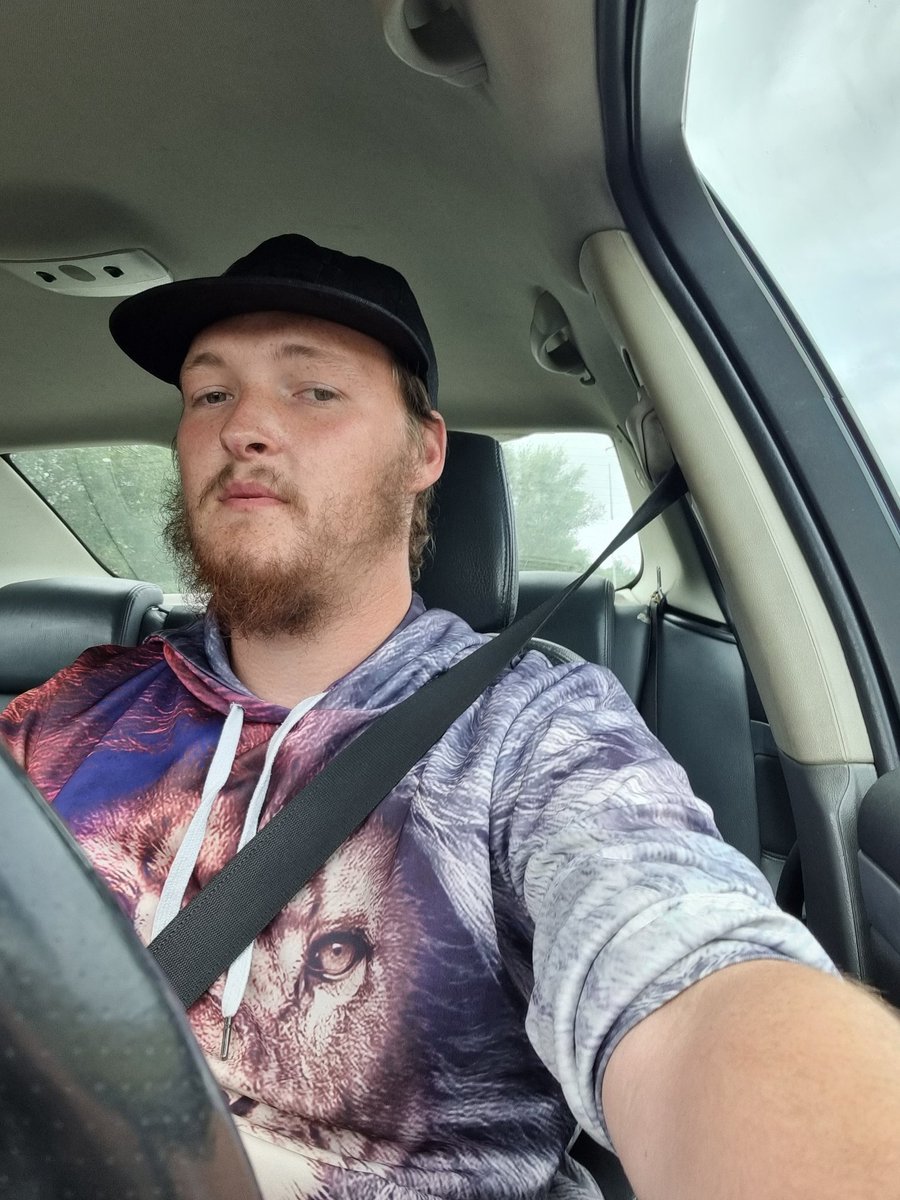 Joshdak1lla's tweet photo. @LisaParaNorma drivin to my interview https://t.co/ysPNwQw8zn