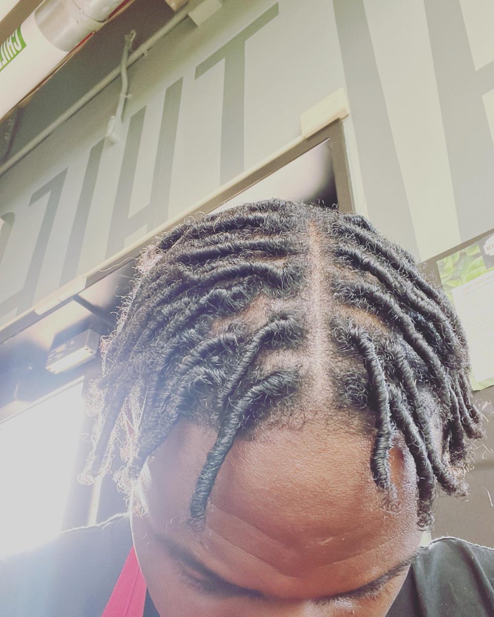 DeeDaley_'s tweet image. 4 Months in ✨❤️ #LocJourney #StarterLocs #LocUpdate #LocCommunity
