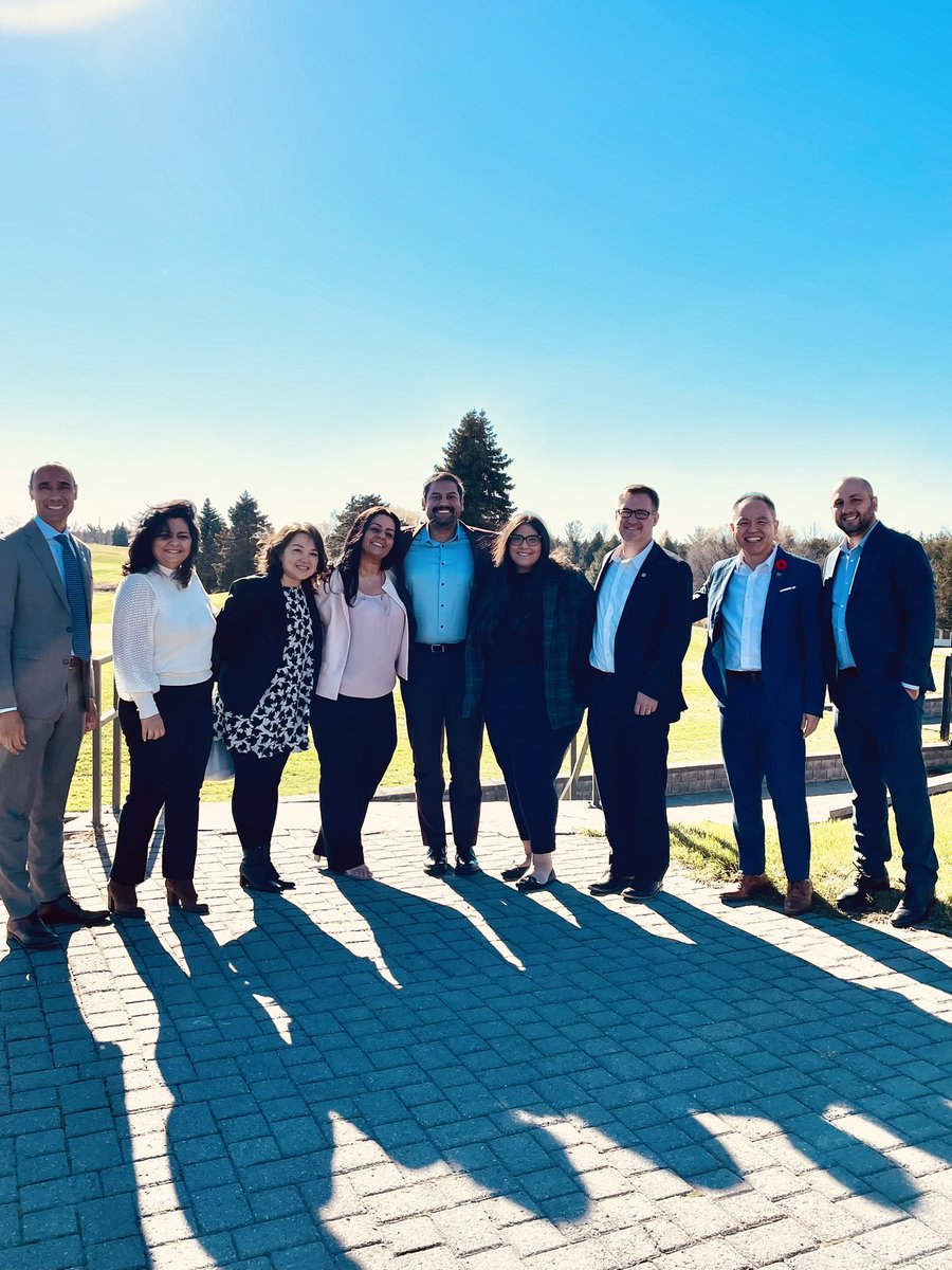 Celebrating our Toronto East Q3 QSP winners at the beautiful Angus Glen GC!  #PotentialLegends <a href="/MushtakN_TD/">Mushtak Najarali</a> <a href="/daxtoews01/">Dax Toews</a> @karimkawadri