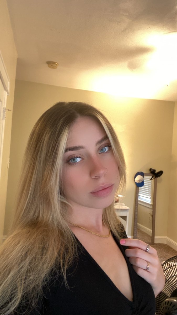 shanndelion's tweet photo. Feeling rlly rlly rlly ugly rn so this is just 4 myself thx https://t.co/SqThgTn0iI
