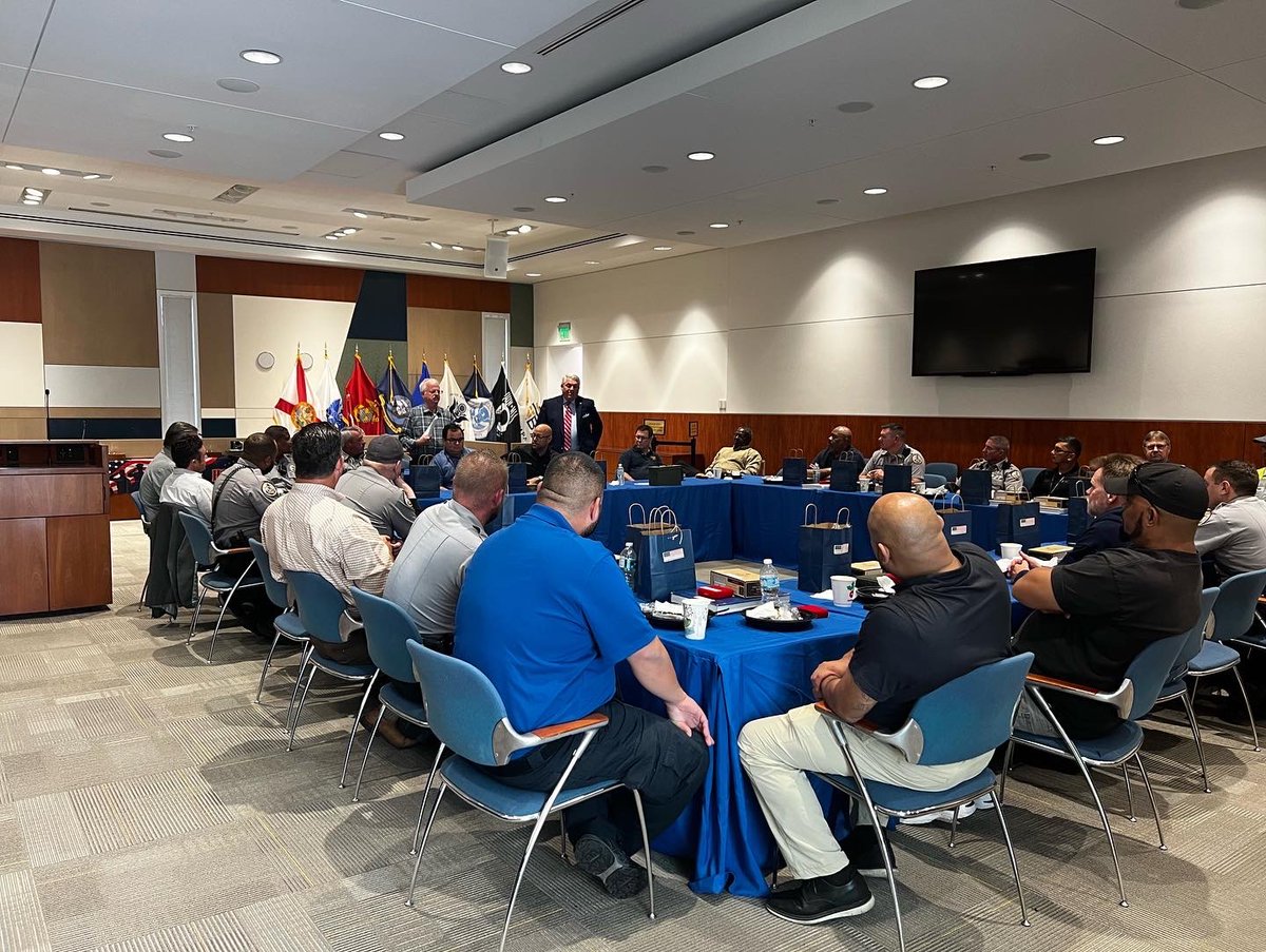 Port Tampa Bay salutes our Veterans! Port Tampa Bay President/CEO Paul Anderson was proud to host his annual Veteran’s Day Appreciation Breakfast to show gratitude for the tremendous sacrifice of the former service members on staff. The port is proud to employ 34 veterans.