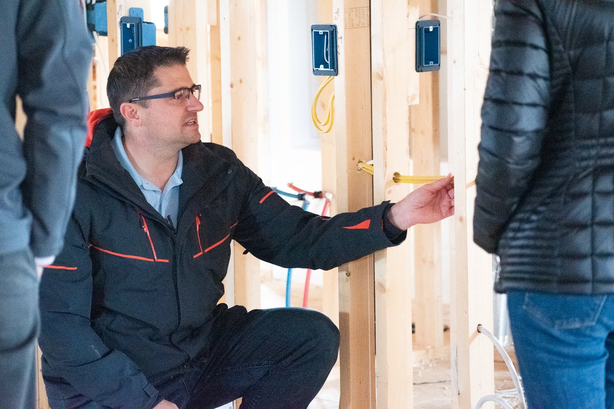 MHC Continuing Studies tweet media