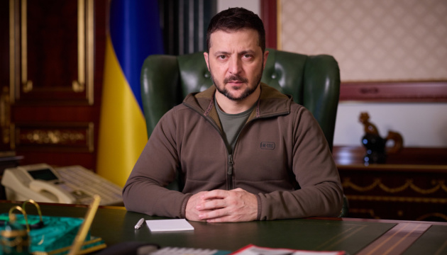 Only one man can raise the billions required to save FTX