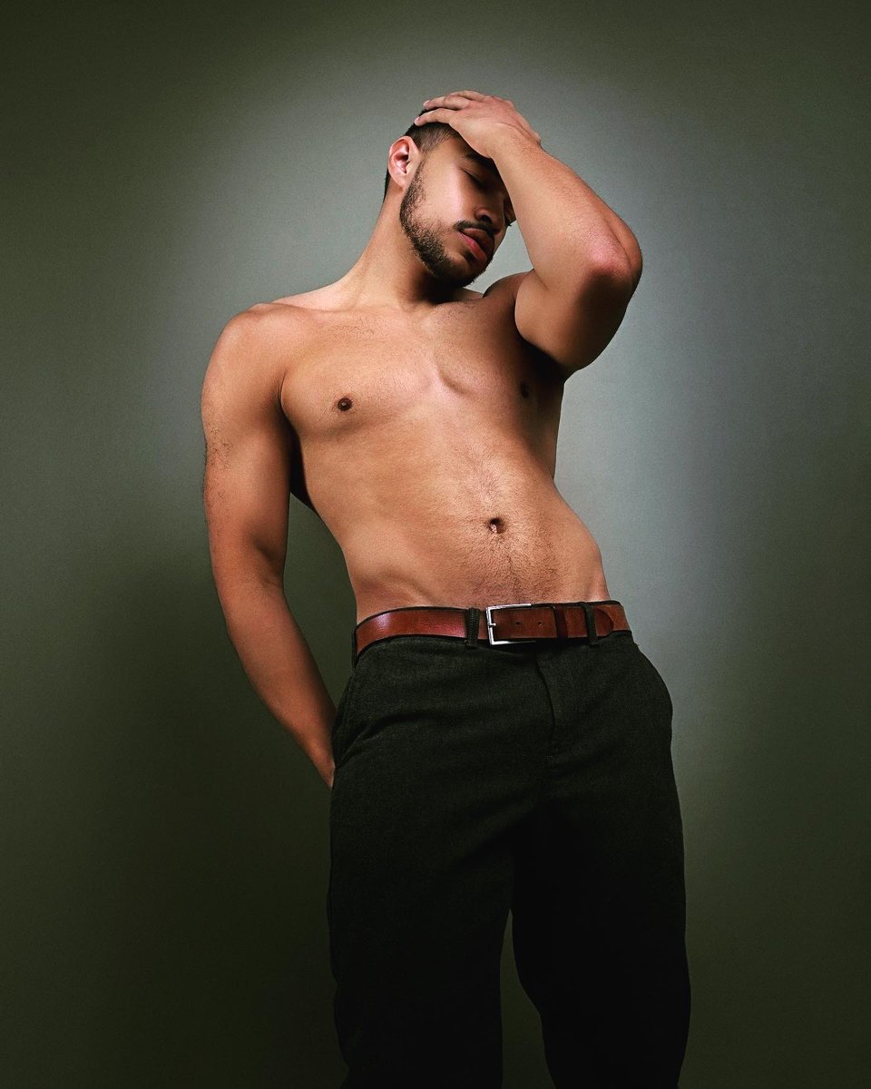 MYModelDump's tweet image. Shades of Green