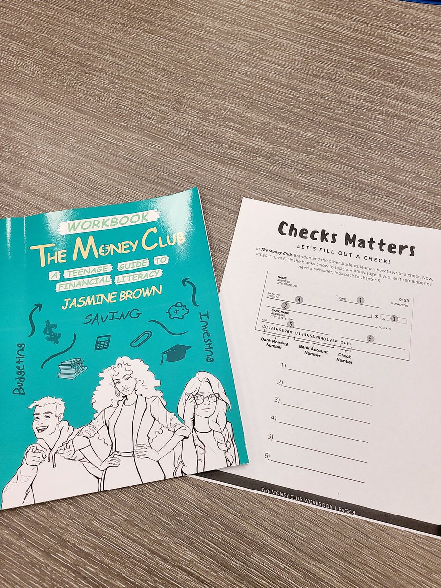 Elena Moore tweet media