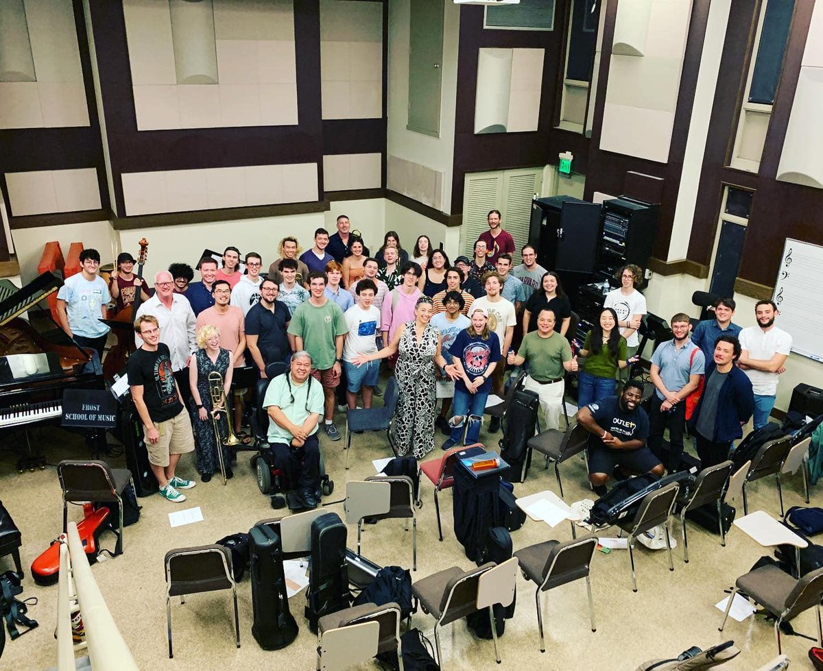 xobrass's tweet photo. XO artist Jennifer Wharton at a recent masterclass with the University of Miami's Frost School of Music students! #xobrass https://t.co/AJjQyQ8pyz