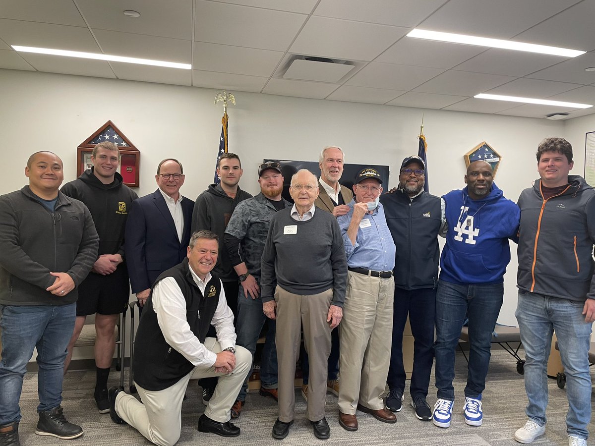 Honored to have met so many Veterans today in the DeColfmaker Veterans Lounge <a href="/SNHUOnCampus/">SNHU On Campus</a> during our Veterans Appreciation Week programs. Thanks to this group and our many other student and alumni Veterans for their service.