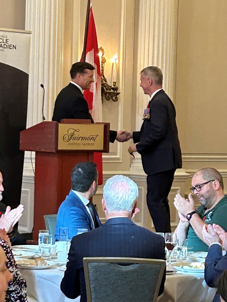 cdnclubottawa's tweet photo. Bryan Brulotte, @maxsys_staffing, welcomes Lieutenant-General the Honourable Andrew Leslie, to the stage.
#remembranceday2022 #CCOevents https://t.co/VAamFSTDw7