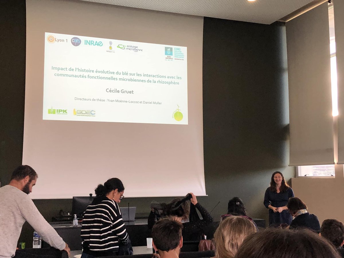Cécile Gruet (@gruetcecile) on Twitter photo Very happy to share this new achievement : PhD accomplished ! 👩🎓 It's been a pleasure working and collaborating at <a href="/ecomicrolyon/">EcoMicroLyon</a> on microbial functions in the wheat rhizosphere 🌾🧫🧬 Very happy to share this new achievement : PhD accomplished ! 👩🎓 It's been a pleasure working and collaborating at <a href="/ecomicrolyon/">EcoMicroLyon</a> on microbial functions in the wheat rhizosphere 🌾🧫🧬