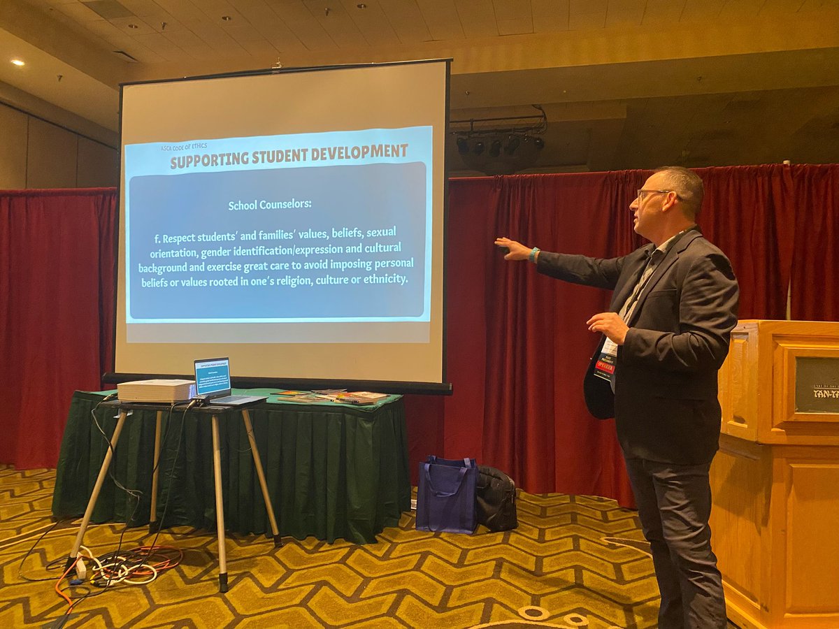 MatthewBerry1WC's tweet photo. I love the #MSCA22 conference and all that is represents for school counselors in MO. It was a pleasure to present to school counselors which I know will lead to equitable access of learning for Every Student, Every Day! @rockwoodschools #scchat https://t.co/6hS8WWpnUJ
