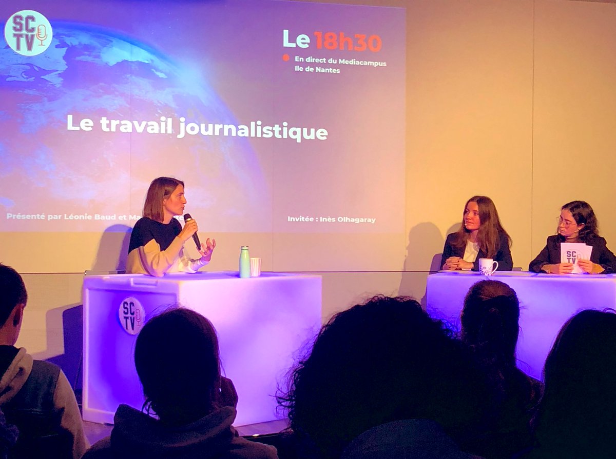 Ce soir l’équipe Bachelor @audencia_com  reçoit la journaliste <a href="/InesOlhagaray/">Inès Olhagaray</a> <a href="/telenantesinfo/">Télénantes</a> dans le JT SCTV dans le cadre de leurs conférences métiers. 👏🏻 pour la transformation du Forum #Mediacampus en Plateau TV !