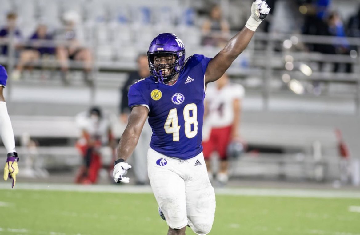 #AGTG extremely Blessed and Thankful to receive my first D1 Full Scholarship offer from The Univeristy of North Alabama! Thank you <a href="/CoachMort57/">Matt Moriarty</a> and <a href="/UNAFootball/">North Alabama Football</a> for the opportunity! <a href="/CoachMat26_/">Mathis Thomas Jr</a> <a href="/Coach_GPadgitt/">Coach G.Padgitt</a> <a href="/MrRowzee/">steven rowzee</a> <a href="/CoachOmera/">John O’Mera</a> <a href="/CiscoWranglerFB/">Cisco Junior College Football</a>