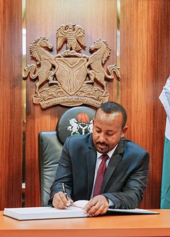 abiy_fans's tweet photo. አንድነታችን ትልቁ ምርኩዛችን ነው። ህብረታችን ለቀጣዩ ጦርነት ዋልታና ማገር ነው‼️
አንድ ሁነናል👏
ህብረት ፈጥረናል💪🏼
ዋናውን ትጥቅ ይዘናል🙏
በእርግጠኝነት እናሸንፋለን💥

#AbiyAhmed #EthiopiaPrevails https://t.co/pEeh1dVPIc