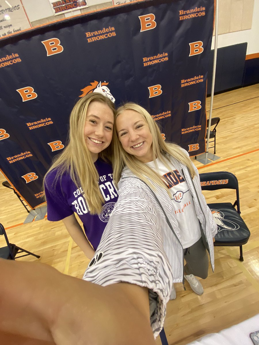 Chloe Erickson tweet media