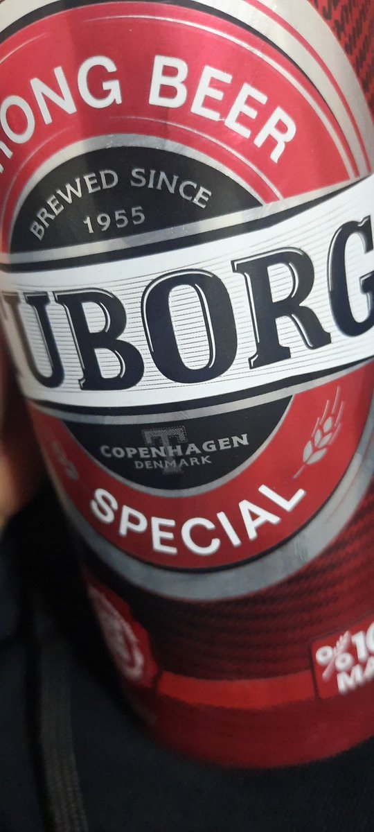 Bu gece bir kırmızı tuborg vakası  gerceklesecek  artık bucami  İstanbul mu  ankarami  gard almali  bilmiyorum 🤭😒
