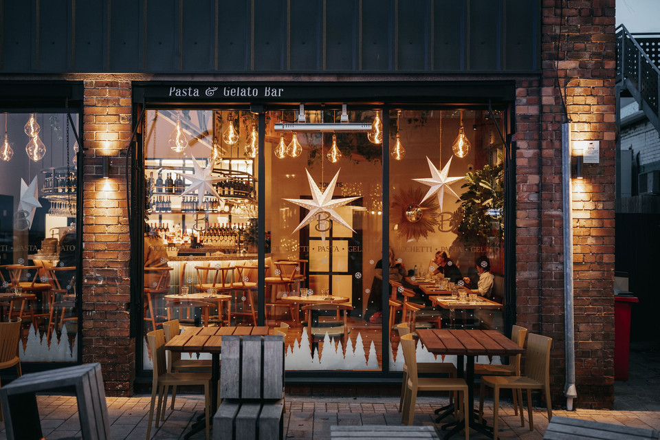 FruitMarketHull's tweet photo. Venues in #FruitMarketHull are already taking reservations for Christmas shindigs, so don't leave it too late to book yours.
For incredible independent eateries, visit #FruitMarketHull
#HumberStreet #HullMarina #ExploreHull https://t.co/KtRTcDsLlE