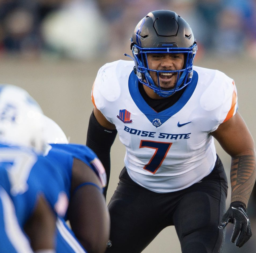 BoiseNILClub's tweet photo. Ready to be back at it 😃

#BLEEDBLUE

h/t Boise State Football https://t.co/TvhlirDIWn