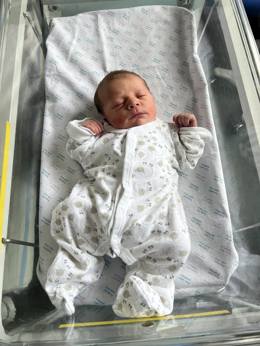 _Brewer_'s tweet photo. I and @LauPitcher would like to welcome you to our very own little Womble. Who arrived in his own way on Monday 7/11/2022 at 2:02am Joshua Peter Jack Brewer. Our little miracle is now home and keeping mum and dad on his toes 👶🍼 https://t.co/qOCbDei94i