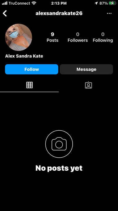 Matthew Madden - 2 pic. @YellowFlashGuy Dude, you would not believe the amount of catfishes I’ve been documenting & doing detective work. Long story short, “Nigerian Scammers “ Conspiracy Confirmed. Hahahahaha https://t.co/ddJtE51g3v