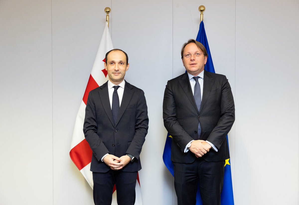 Met Vice PM &amp; Minister of Economy of #Georgia , Levan Davitashvili to discuss how to develop energy &amp; digital connectivity investment projects between 🇪🇺and 🇬🇪 which we are supporting through the #EIP . Important for Georgia to continue with reforms on its EU path.
