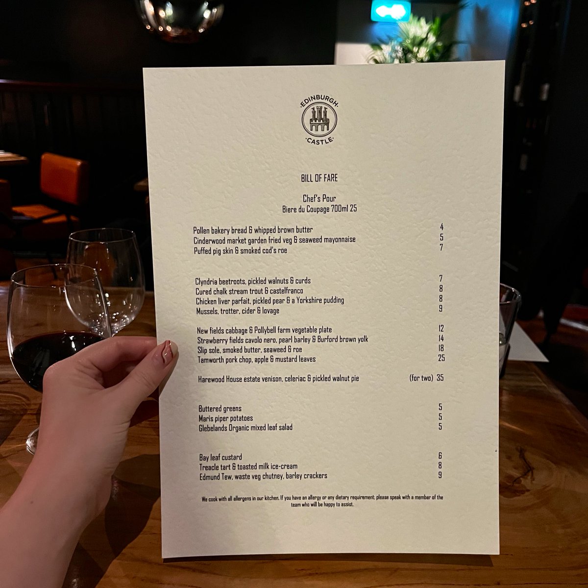 Rebekah Spratt 💫 tweet media