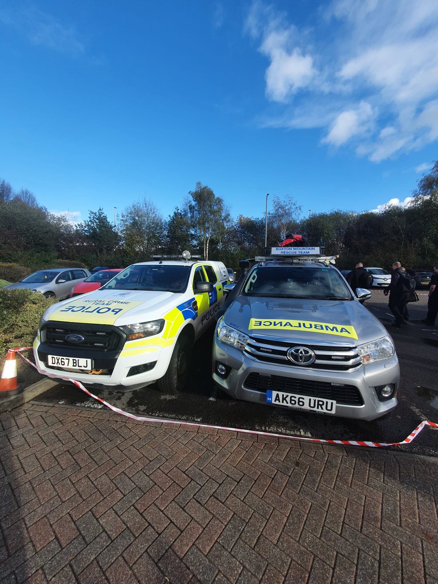 Today our crews have been supporting an emergency preparedness multiagency #JESIP table top exercise for cross border working to support large scale incidents involving inclement weather with a focus on snow. Our wildfire Argo 8x8 is also perfect for snowy weather! #tranformers