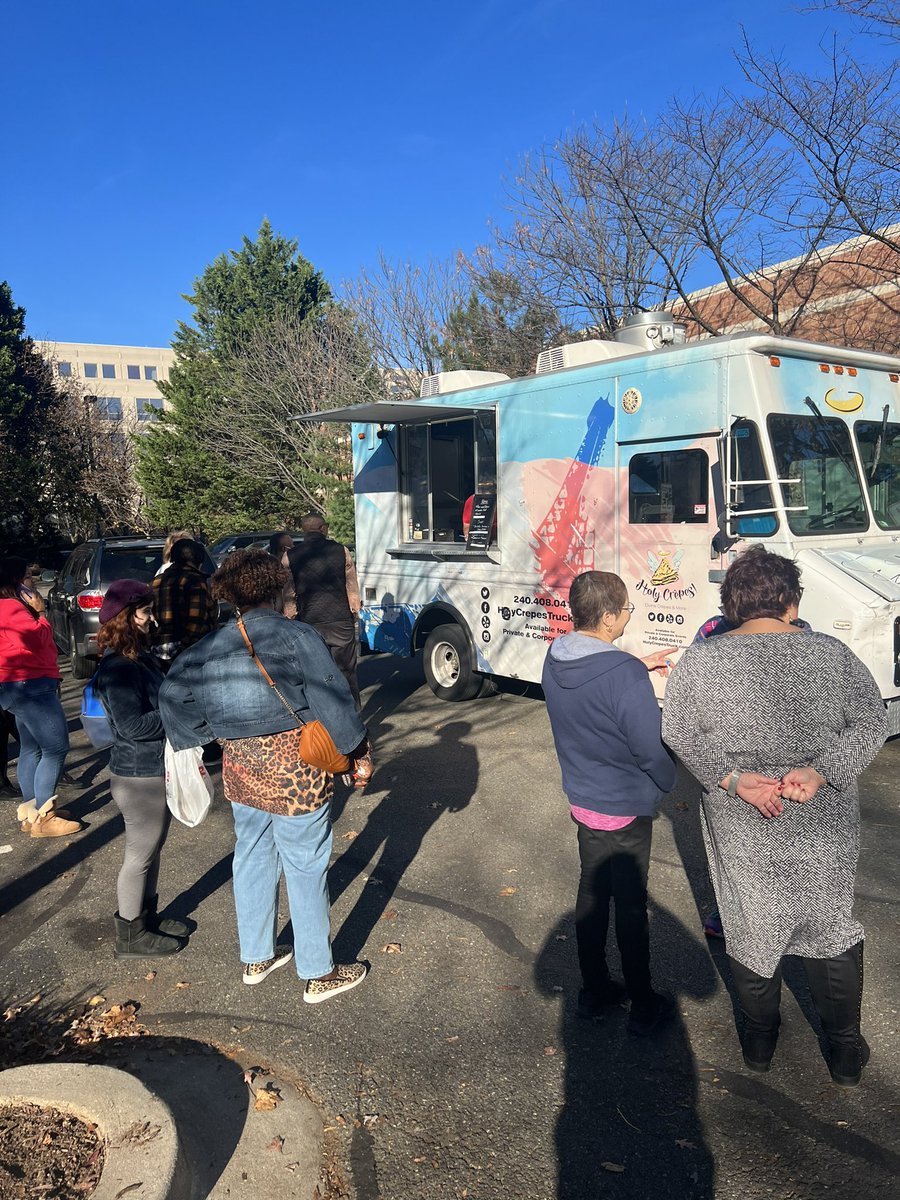CarePositiveLLC's tweet photo. @TheArcMC Fall Open House yesterday #healthcare #healthcareworkers #dmv #TuesdayFeeling #wednesdaythought https://t.co/FXe03bO0xz