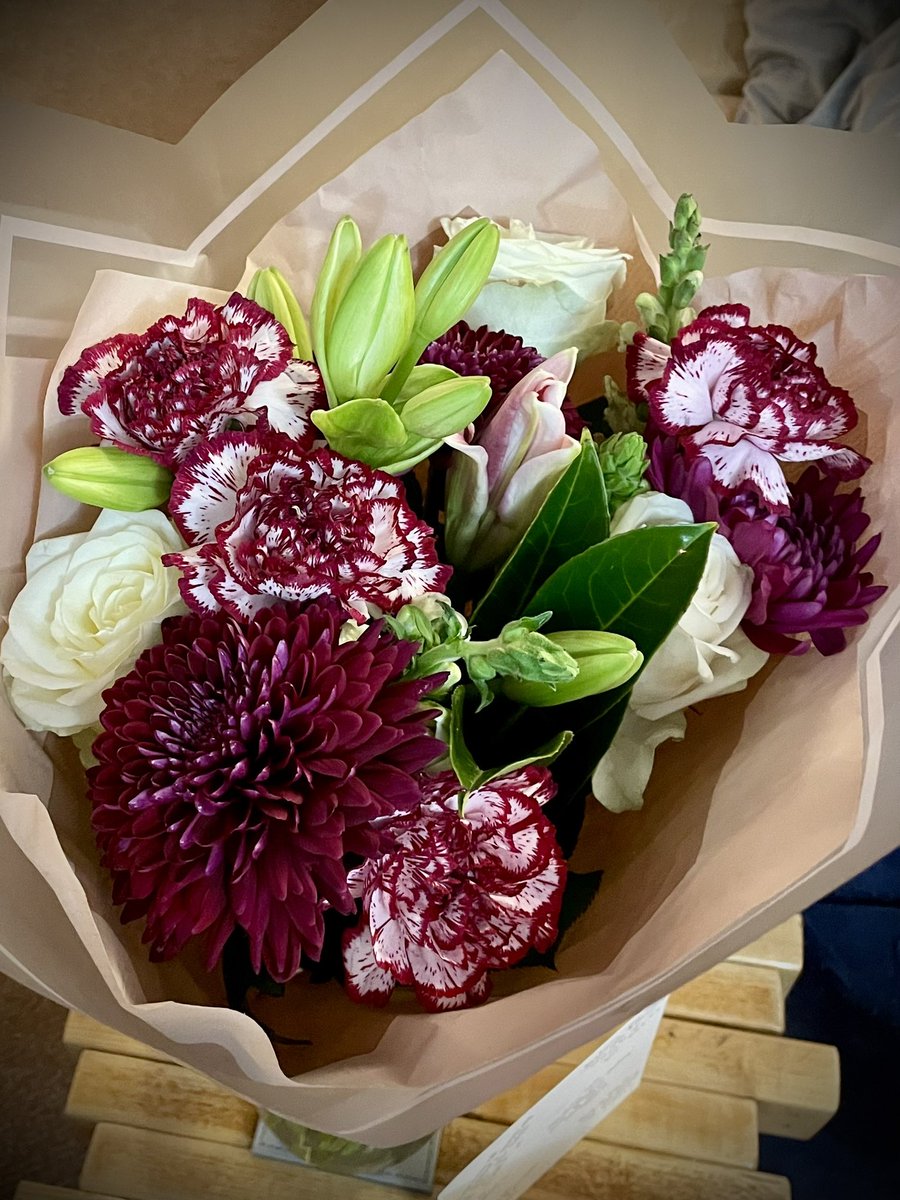 Periwinkle Cottage tweet media