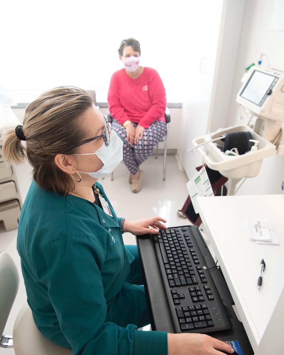CleClinicCHPE's tweet photo. Happy National Allied Health Professions Week!
Visit the link in bio to for a full list of academic institutions Cleveland Clinic is affiliated with.
#healthprofessions #cle #clevelandclinic #nationalalliedhealthprofessionsweek #education #students #training #clinicals https://t.co/ni7L801N9b