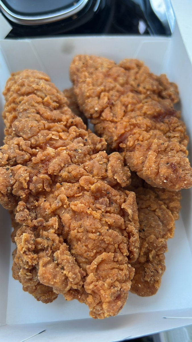 Pizzatz Haderach tweet media