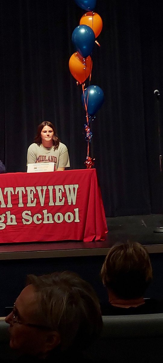 PHS_GSOCCER's tweet photo. Signing Day for Eve Drummond!!! I can't wait to see what you bring to the Midland University team. They are lucky to have you. https://t.co/Wqu6776GQK