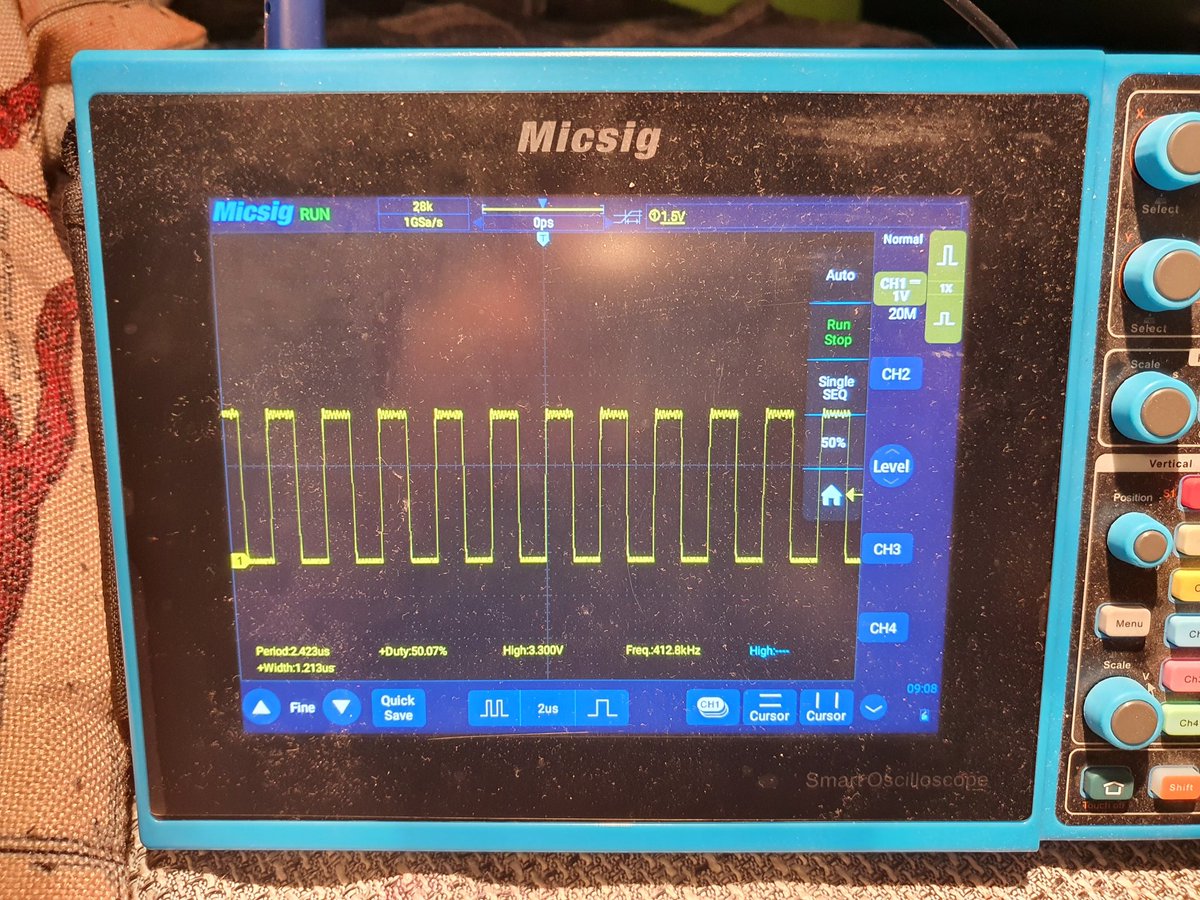 ikskuh's tweet image. A square wave. Not that fascinating per se, but it is generated by @ziglang code on a #attiny824. First time running code on that architecture and my first contact with #tinyAVR in general. That #avr is so new, not even avr-libc supports it.

#maker #hacker #embedded